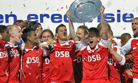 借至西班牙 借至西班牙