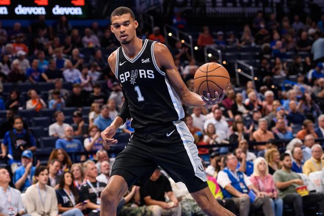 皇马在保持 皇马在保持