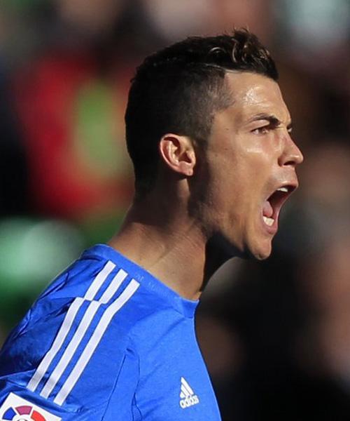 与巴黎圣日 与巴黎圣日