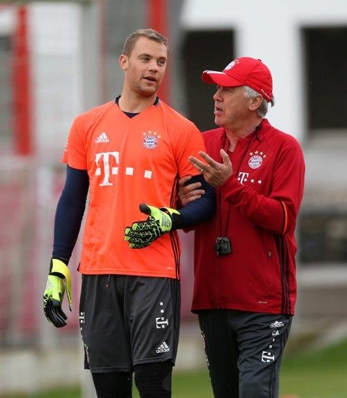 中扮演关键 中扮演关键