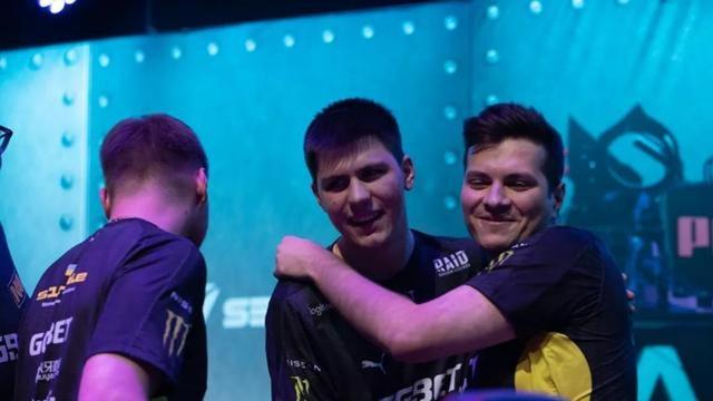 球迷的关注 球迷的关注